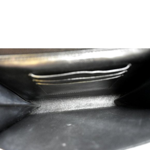 YVES SAINT LAURENT  Cassandra Grain De Poudre Embossed Crossbody Bag Black - Picture 8 of 9